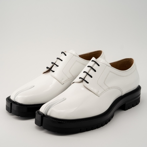 size 41 8 us - Maison Margiela Tabi Lace-Ups Loafers White Black Patent Leather main image 5